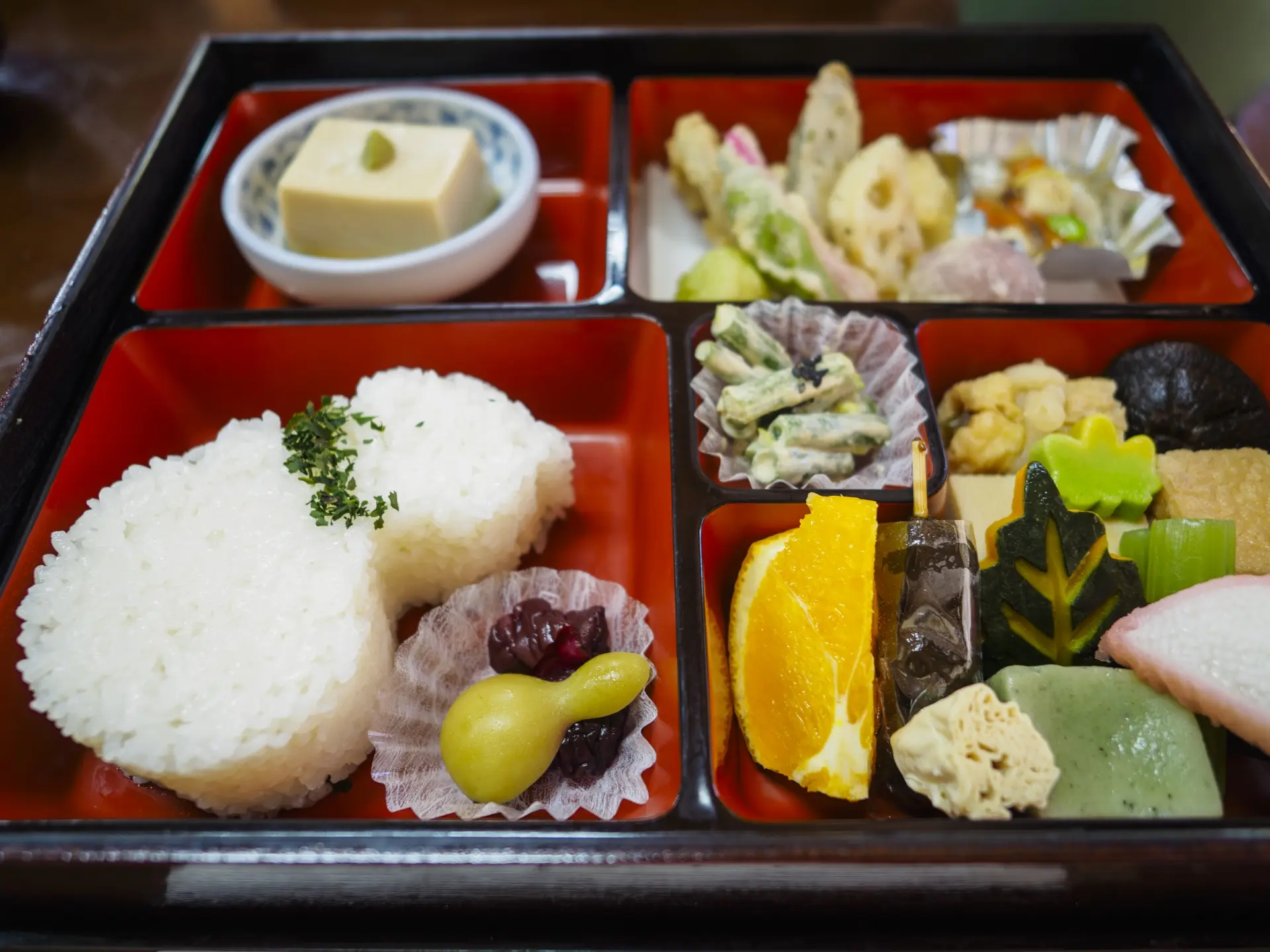 「戦国の食卓と味噌：乱世を支えた発酵の力」