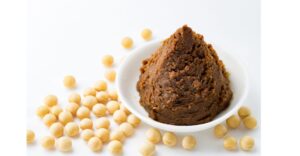 毎日食べてる味噌汁が薬だった！？日本の発酵食品が医療を支える驚きの秘密