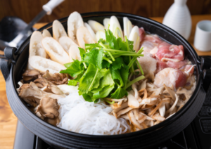 11月30日は『きりたんぽみそ鍋の日』秋田の冬の味覚を味わう〜米と味噌が織りなす郷土の物語〜